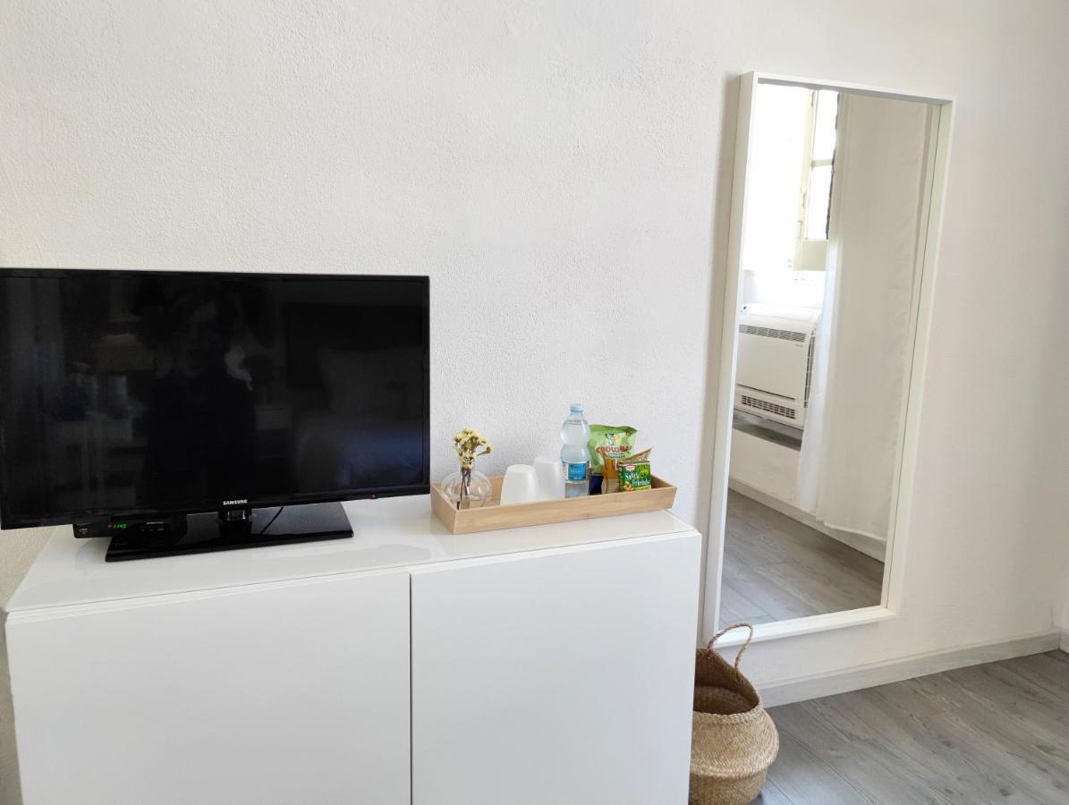 Hibiscus Comfort Stay Quartu Sant'Elena Bagian luar foto